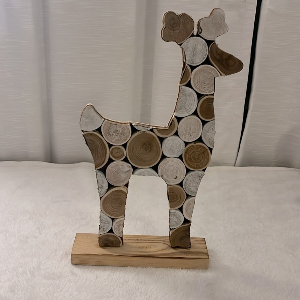 Handmade Wooden Deer decor‎
